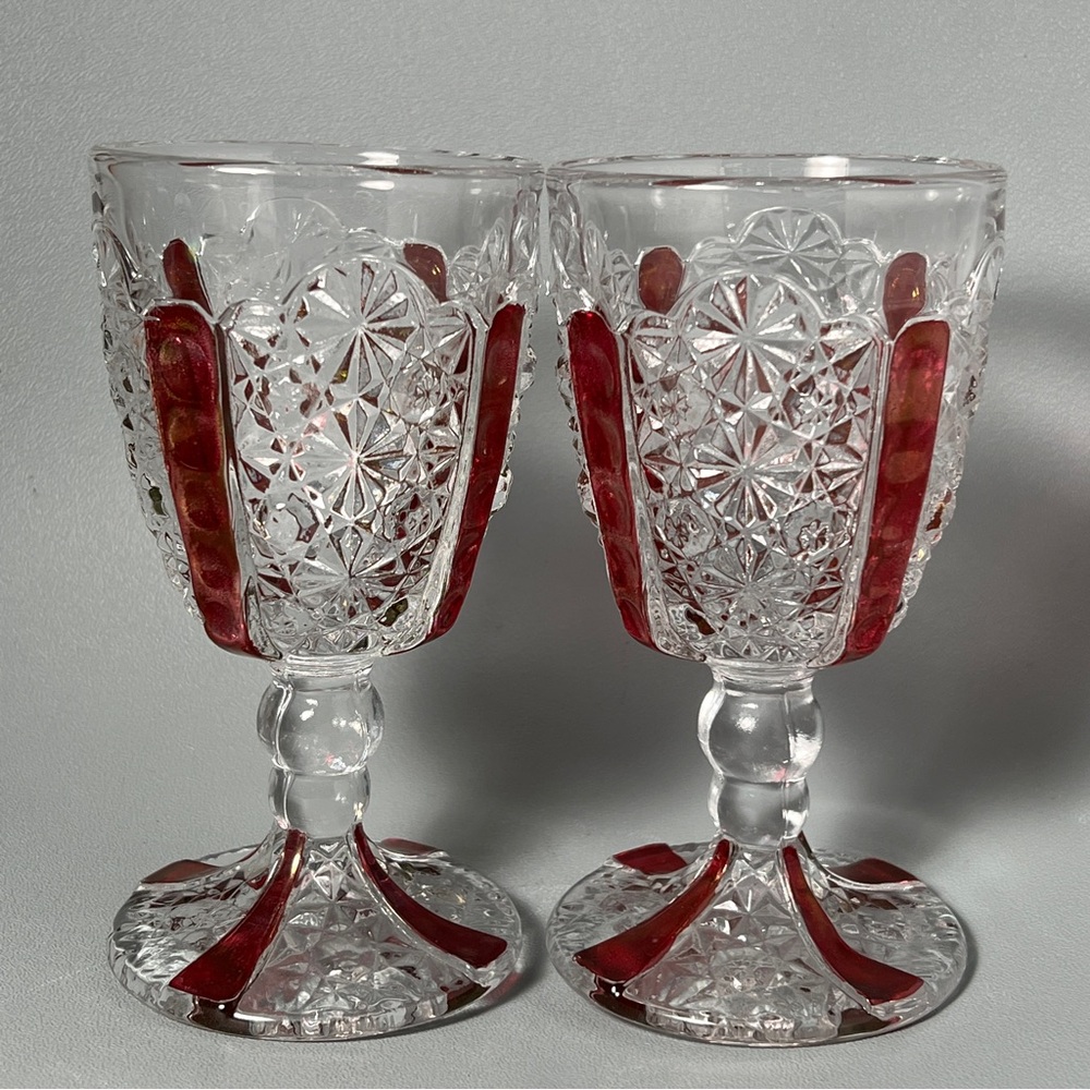 LG Wright Daisy & Button Ruby Stripe Pattern Water Goblets